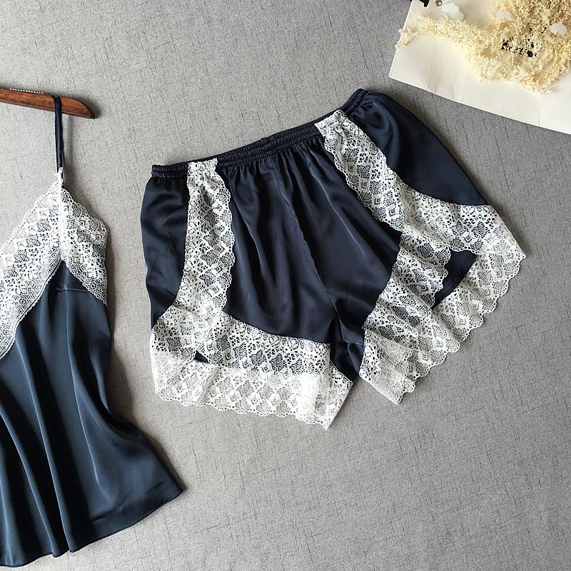 Sous-vêtements de nuit