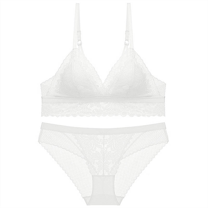 Ensemble de lingerie en dentelle