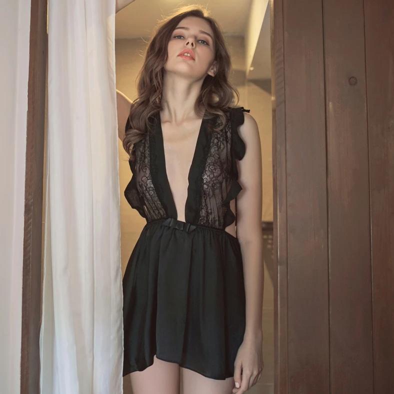 Nuisette à volants