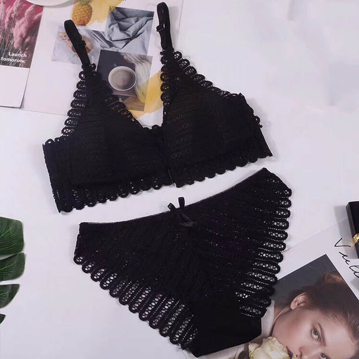 Un ensemble de sous-vêtements en dentelle
