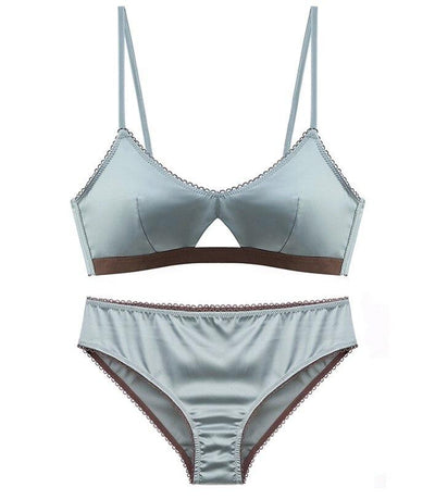 Ensemble de lingerie en satin