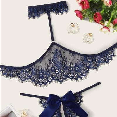 Un ensemble de sous-vêtements en dentelle