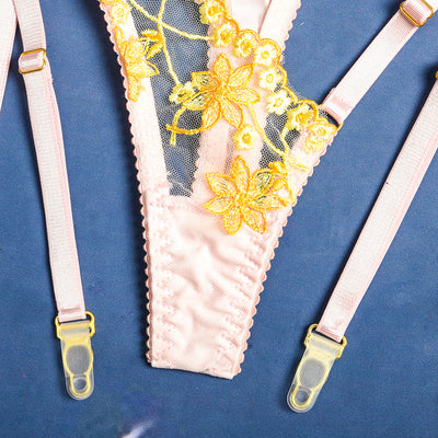 Ensemble de lingerie 3 pièces avec tour de cou