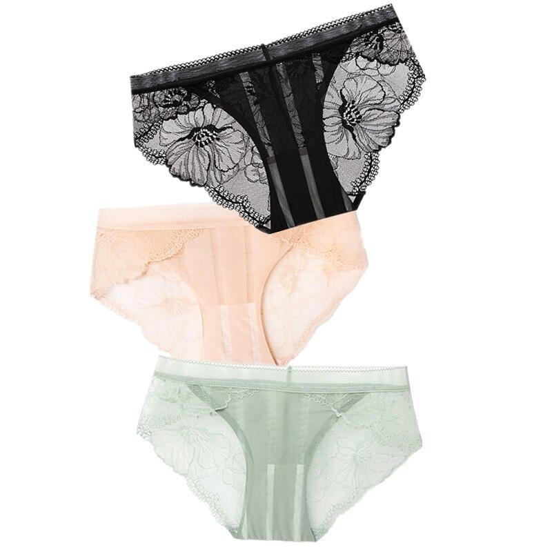 Culotte en dentelle 3 pièces