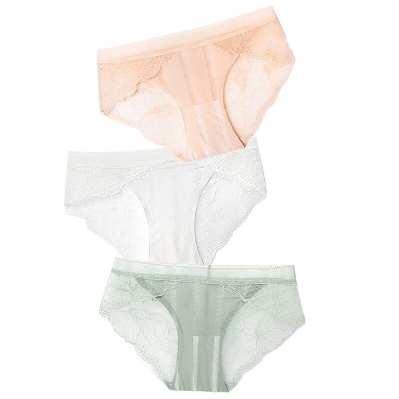 Culotte en dentelle 3 pièces