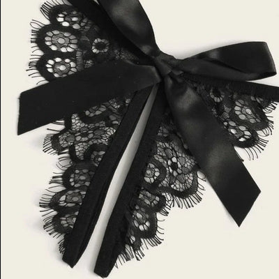 Un ensemble de sous-vêtements en dentelle