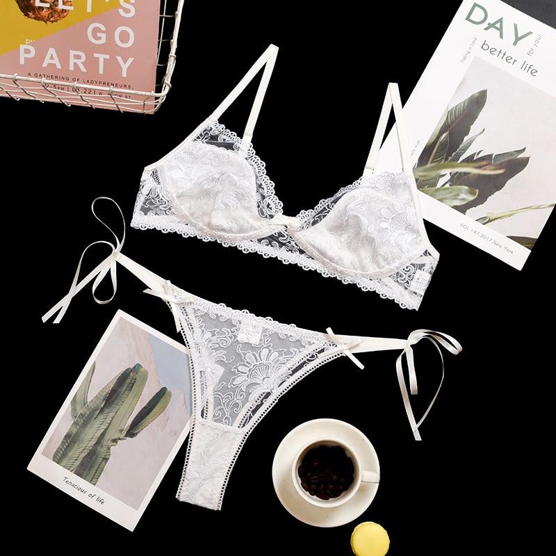 Ensemble de lingerie en dentelle