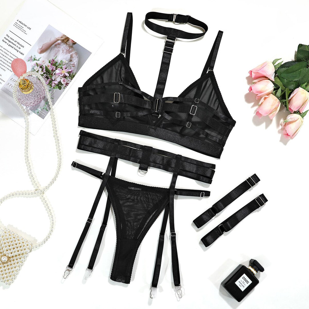 Ensemble de lingerie 3 pièces à rayures décoratives