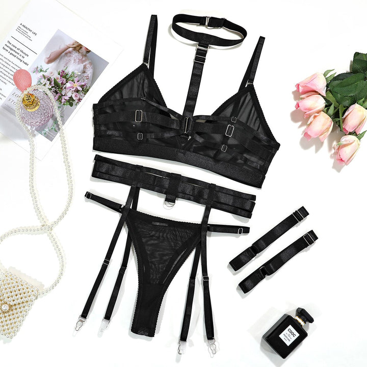 Ensemble de lingerie 3 pièces à rayures décoratives