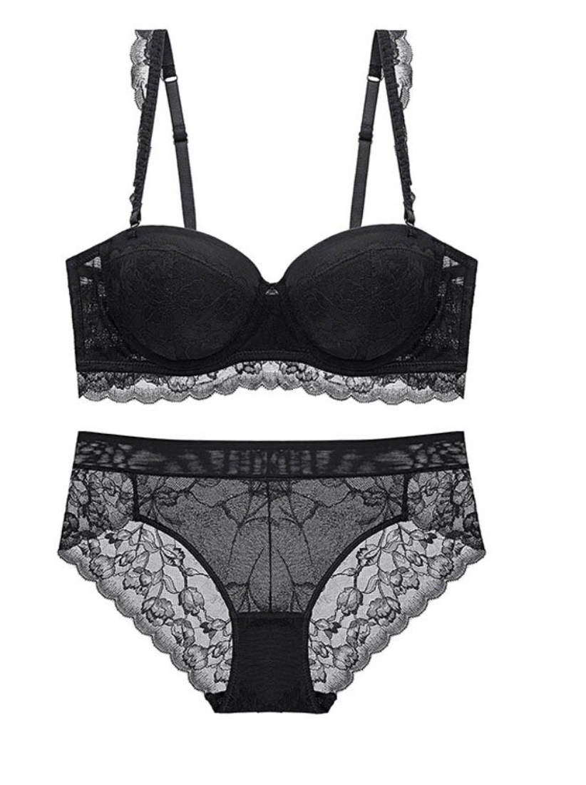 ENSEMBLE DE DENTELLE